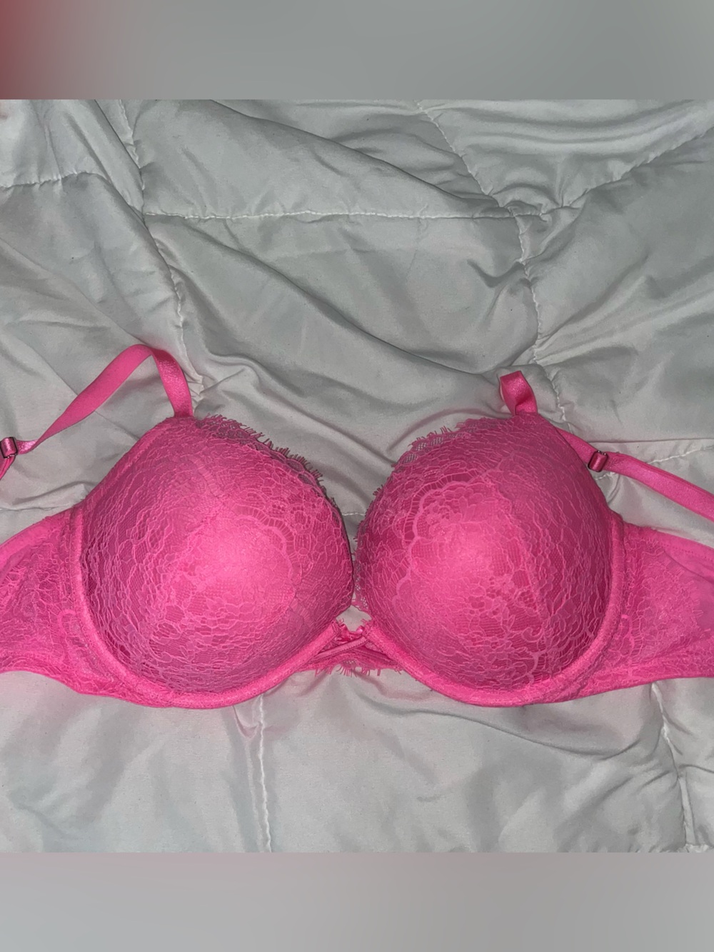 Victoria’s Secret Dream Angels Push Up Bra Size 36DD